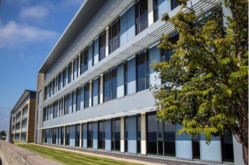 Public holiday office closure 28 November 2025